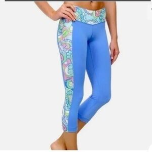 Lilly Pulitzer Luxletic Weekender Crop Multi Conch Republic XS